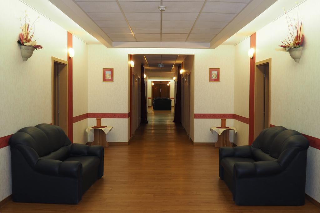 Hary Hotel 凯奇凯梅特 外观 照片
